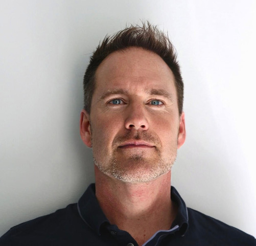 Portrait of author Colin Lindsay